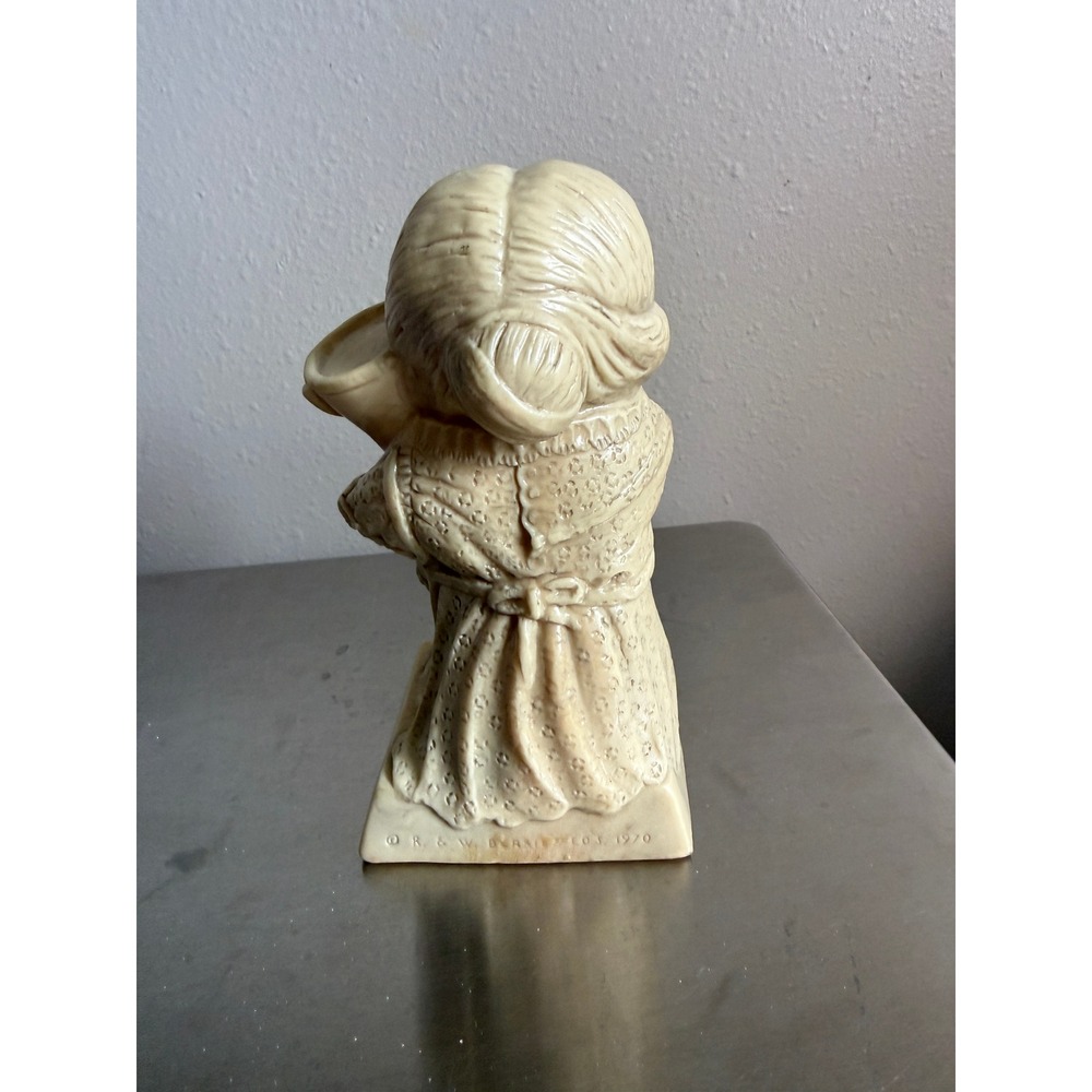 Vintage 1970 R & W Berries World's Best Mother Figurine Made in USA 1970 - Picture 2 of 2